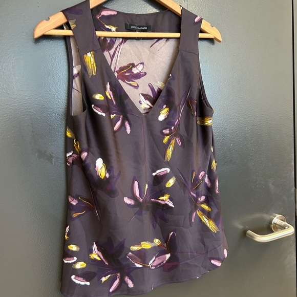 Judith & Charles size 6 EUC Artistic purple  Tank Top with Floral Accents - Picture 2 of 15